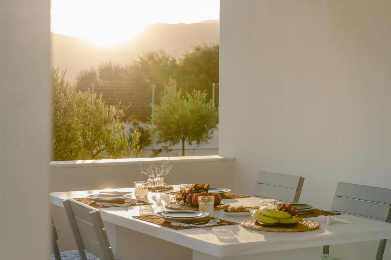 Villa Elia Mélanes Exteriér fotografie